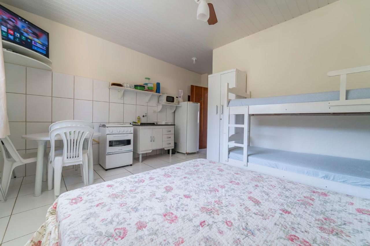 Residencial Mariscalia 2/4 Appartement Bombinhas Buitenkant foto